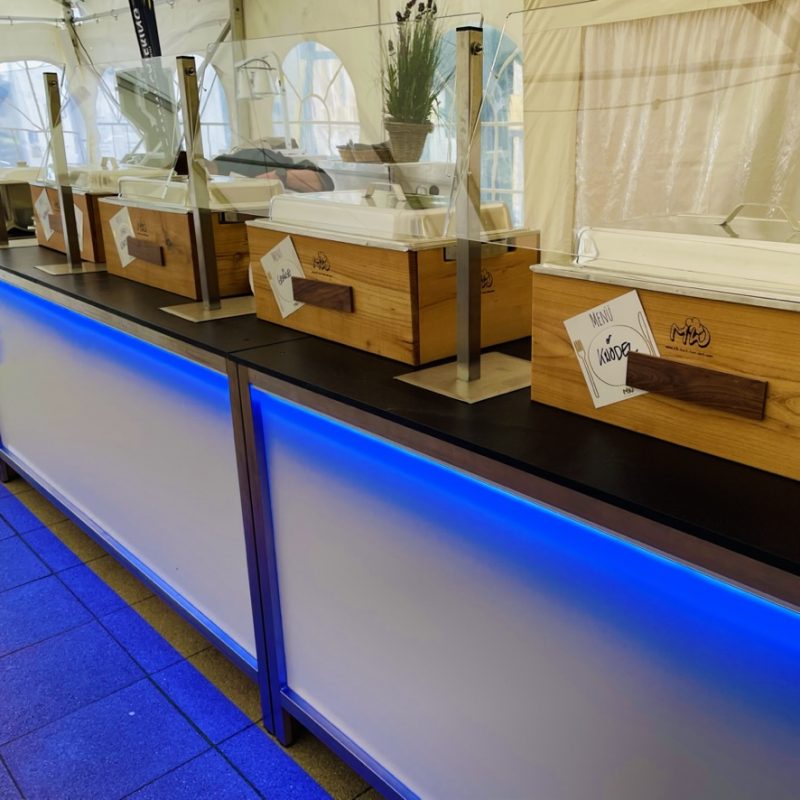 Chafing Dish, Barelement, Holzverkleidung