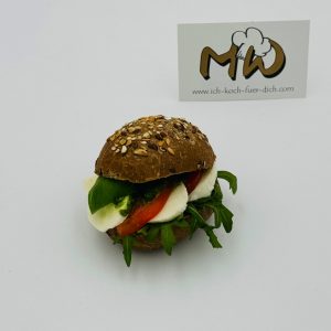 Jourgebäck Tomate Mozzarella